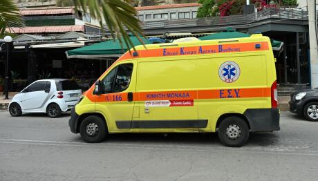 ασθενοφόρο Μικρολίμανο