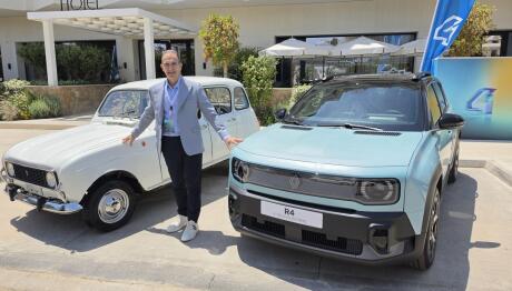 Renault 4 E-Tech electric: Πρώτη δοκιμή επί Ελληνικού εδάφους - Τιμές