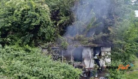 Κόνιτσα: Απανθρακώθηκαν 4 Αδέλφια Μέσα Σε Κοντέινερ