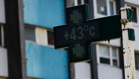 Καύσωνας Στην Ευρώπη: 18 Νεκροί Στη Γαλλία - Το Φαινόμενο Ω