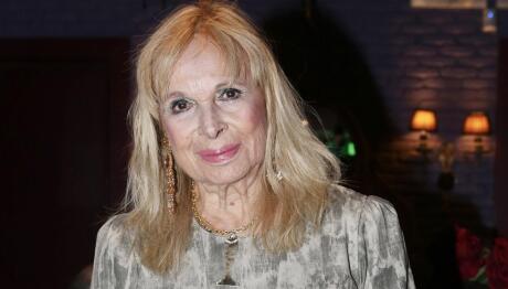 Άννα Φόνσου: «Η Απουσία Σου, Πληγή Στην Καρδιά Μου»