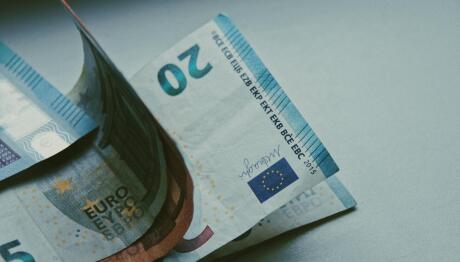 Αυξάνεται Το Αφορολόγητο Στα Φιλοδωρήματα