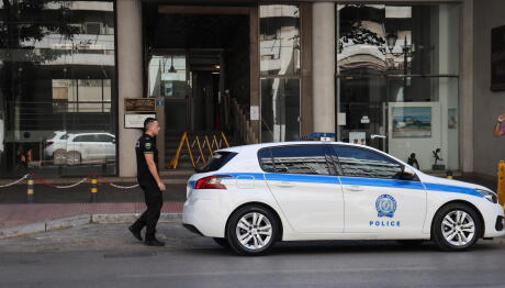 Ύποπτο Αντικείμενο Στη Φιλελλήνων