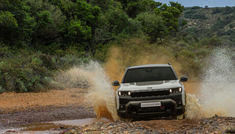 Jeep Compass: To αμιγώς ηλεκτρικό με τιμή 37990 ευρώ