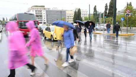 Καιρός: Φθινοπωρινή Παρένθεση Με βροχές & Πτώση Θερμοκρασίας