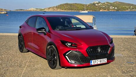 Test drive: Οδηγούμε το νέο Renault Clio E -Tech 160
