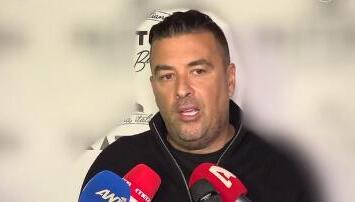 Γιάννης Αϊβάζης: Η αντίδραση σε ερώτηση για δεύτερο γάμο