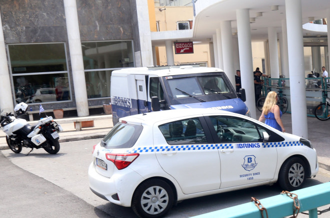 Ληστεία σε χρηματαποστολή με «άρωμα» τρομοκρατίας στο ΑΧΕΠΑ