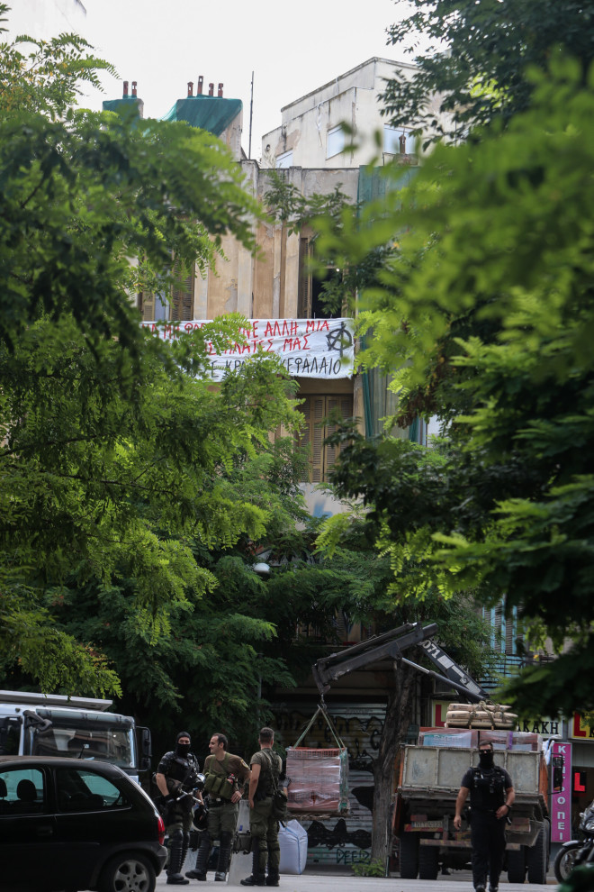 Επιχείρηση εκκένωσης κτιρίου που βρίσκεται υπό κατάληψη στη Θεσσαλονίκη