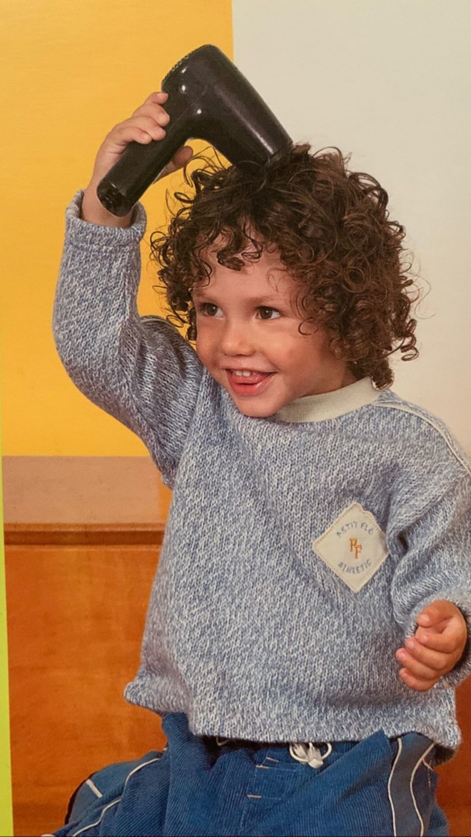 GNTM 3 Κωνσταντίνος Τσεντολίνι Δείτε επαγγελματικές φώτο από την παιδική του ηλικία μοντέλο από μικρός