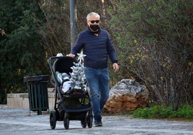 Χάρης Χριστόπουλος με τον γιό του