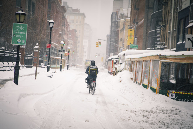 Η χειροτερη χιονοθύελλα των τελευταίων ετών στη Νέα Υόρκη