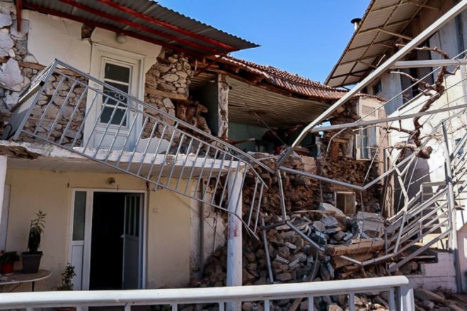 Σεισμός Ελασσόνα καταστροφές στο Μεσοχώρι 