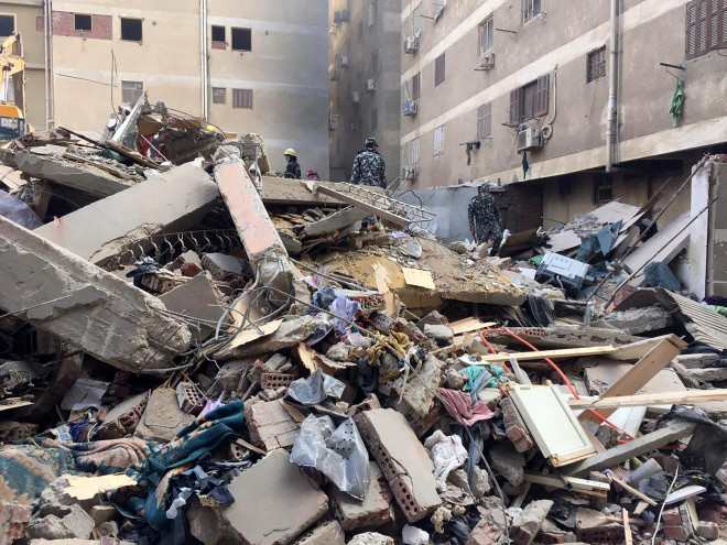 Κατάρρευση πολυκατοικίας στο Κάιρο