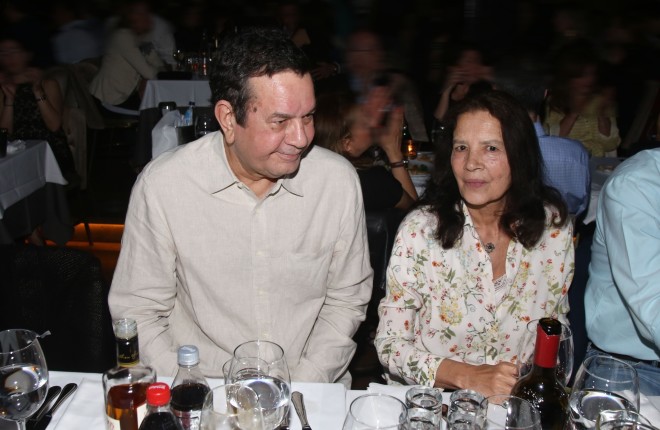 Ο Σταμάτης Σπανουδάκης με τη σύζυγό του, Ντόρη