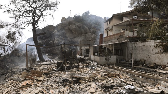 Μεγάλες υλικές ζημιές σε σπίτι κοντά στο Αλεποχώρι- φωτογραφία ΙΝΤΙΜΕ