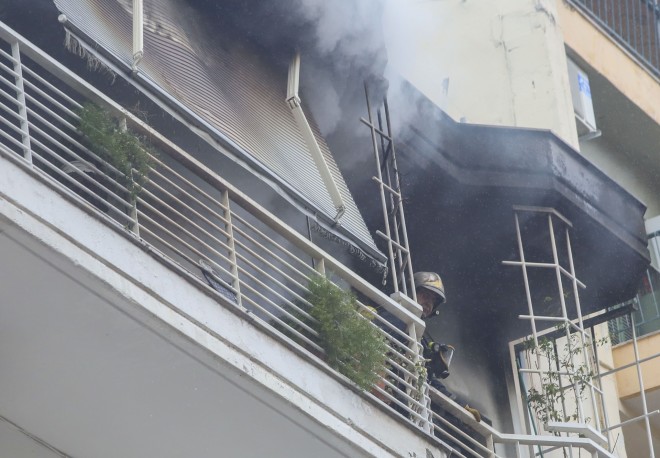 φωτιά σε διαμέρισμα στη Θεσσαλονίκη