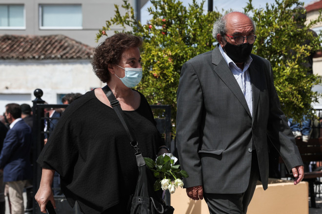 Η Ρένα Παρμενίδου στον Γαλατά Χανίων για την κηδεία του Μίκη Θεοδωράκη- φωτογραφία Eurokinissi