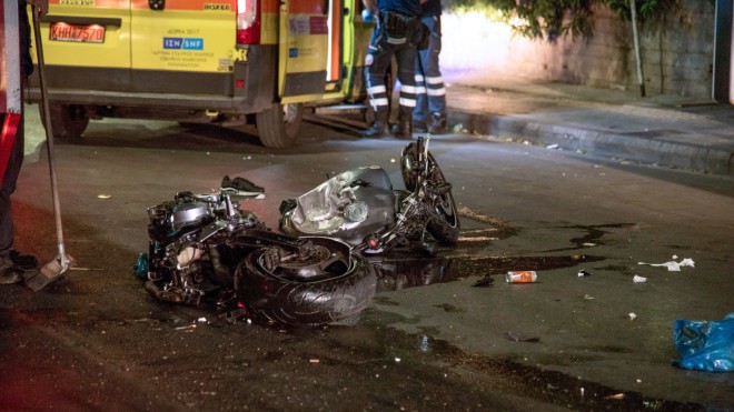 Νεκρός ο οδηγός μοτοσικλέτας μετά από τροχαίο στη Θηβών- φωτογραφία ΙΝΤΙΜΕ