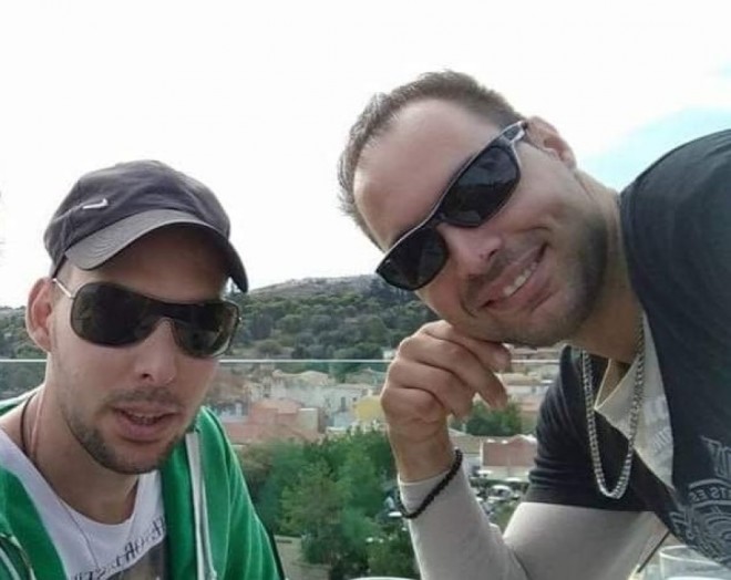 Τα δύο αδέλφια που έχασαν τη ζωή του στους Μολάους - πηγή από lakonikos.gr