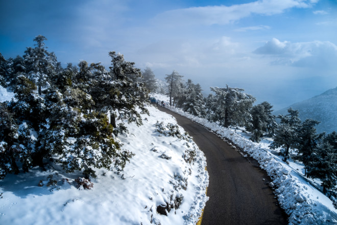 Χιονόπτωση στην Πάρνηθα- Λήψη με drone/ Eurokinissi 16/12/21