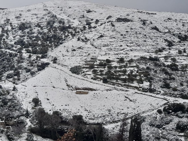 Χιόνια και στη Νάξο/φωτο από την αναγνώστρια του star.gr Iουστίνη Βέρ