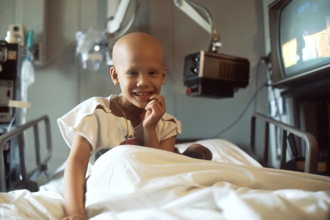 Kοριτσάκι με καρκίνο/UNSPLASH