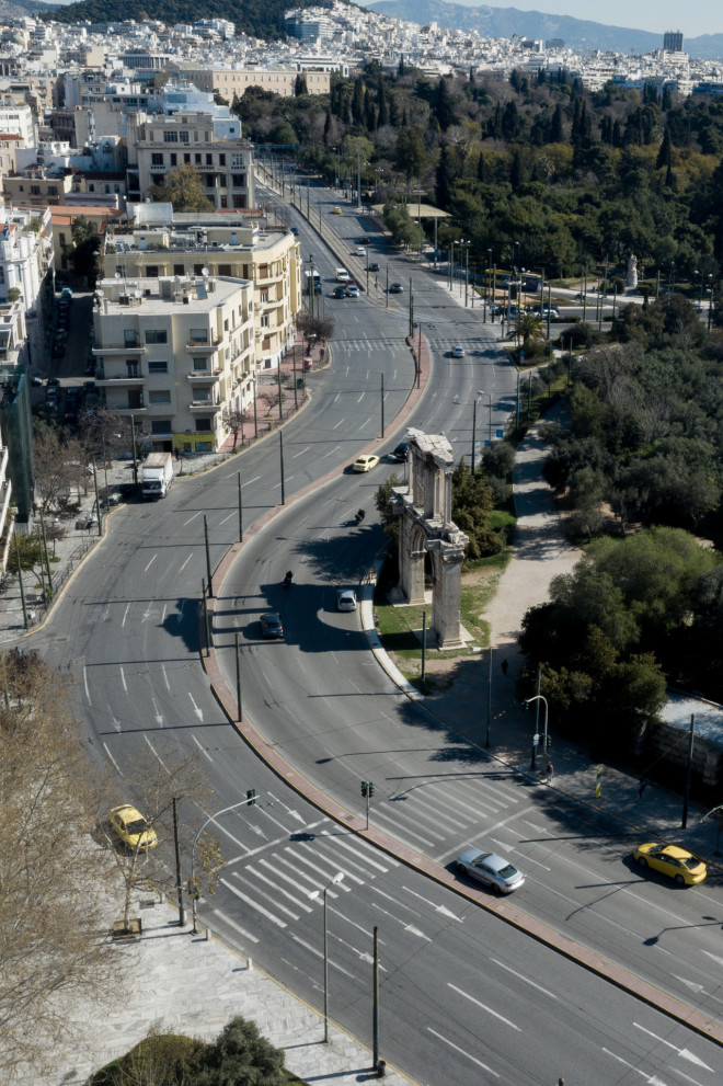Εναέριες πρωινές εικόνες σε διάφορα σημεία της Αθήνας/EUROKINISSI
