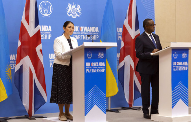 Συμφωνία Μ. Βρετανίας Ρουάντα για όσους ζητούν άσυλο 