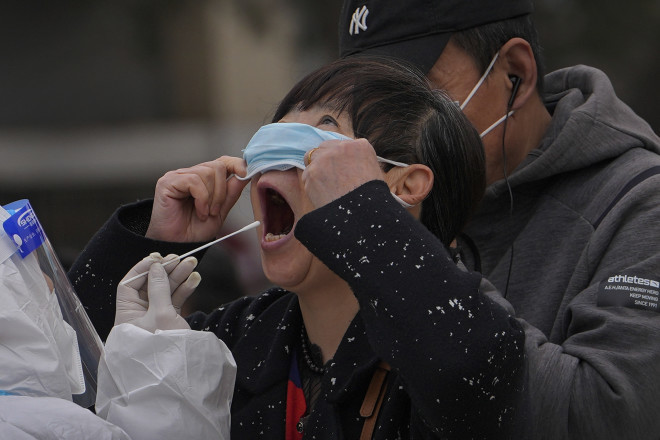 Σανγκάη: Στους 17 οι νεκροί από το νέο κύμα της πανδημίας