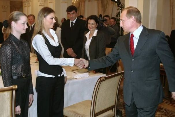 Αλίνα Καμπάεβα - Βλάντιμιρ Πούτιν