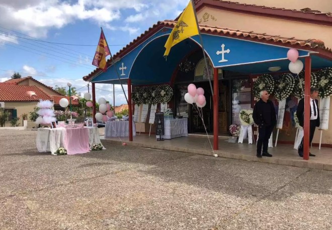 κηδεία τρίχρονης στον Άγιο Ιερόθεο στην Κομπωτή Αιτωλοακαρνανίας