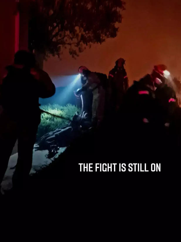 Φωτιά στο Κρανίδι Ο Μίλτος Καμπουρίδης στη μάχη με τις φλόγες -2