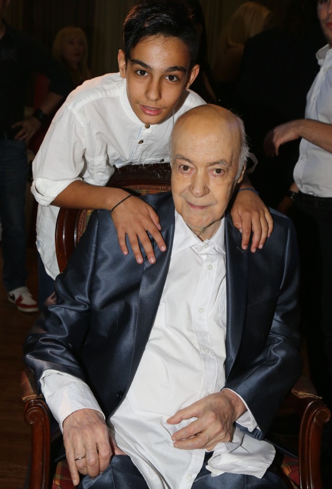 Ο Ανδρέας Μπάρκουλης με τον γιο του, Νίκο 
