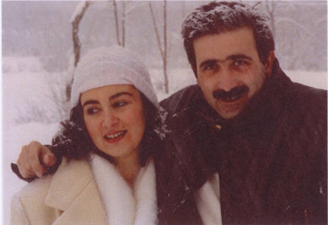 Παλιότερη φωτογραφία του Λάκη Λαζόπουλου με την αείμνηστη σύζυγό του, Τασούλα