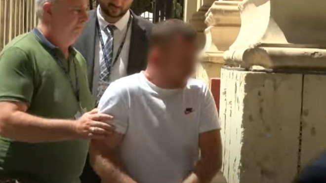 διπλό φονικό Αίγινα - σύλληψη Μάλτα