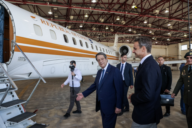 Η Ελλάδα χαρίζει στην Κύπρο κυβερνητικό αεροσκάφος