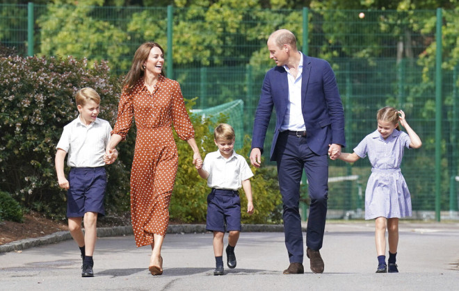 Πρίγκιπας William - Kate Middleton: Συνόδευσαν τα παιδιά τους την πρώτη μέρα στο σχολείο 