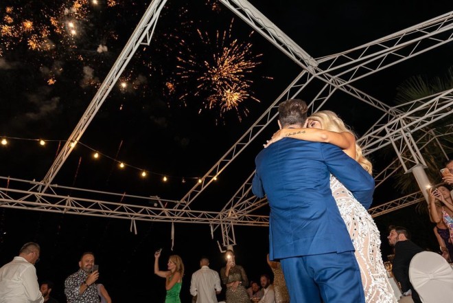 Βρεττός - Δεληγιάννη: 10 νέες αδημοσίευτες φωτογραφίες από τον γάμο τους