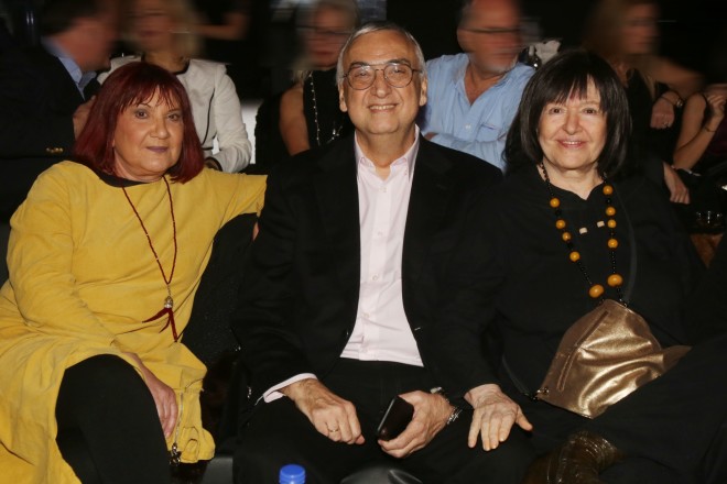 Η Ντόρα Ντούμα, ο Δημήτρης Σούρας και η Μάρθα Καραγιάννη σε νυχτερινή τους έξοδο το 2020