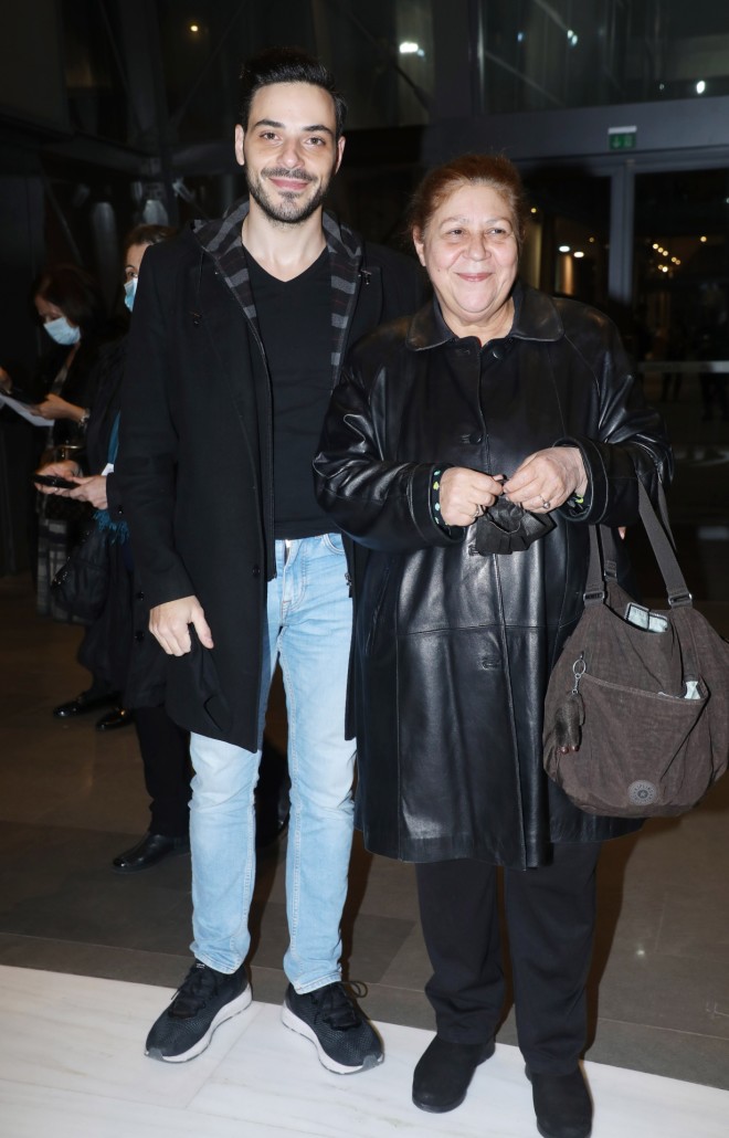 Η Χριστίνα Τσάφου με τον γιο της, Χρήστο Ζαχαριάδη/φωτογραφία NDP