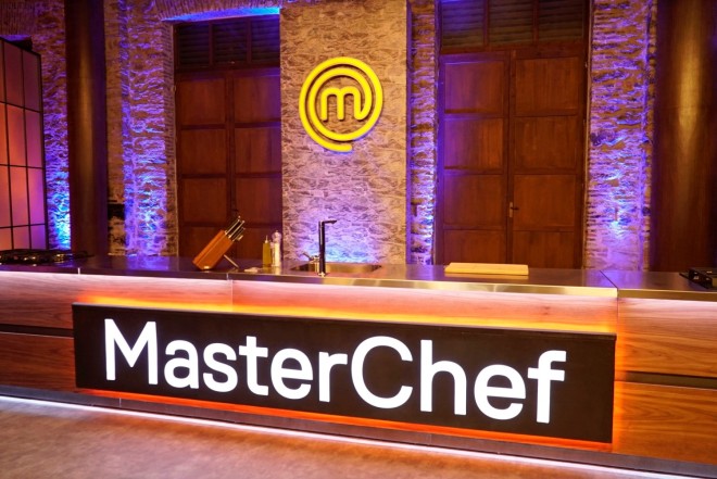 H κουζίνα του MasterChef είναι πανέτοιμη να δεχτεί τους νέους σεφ