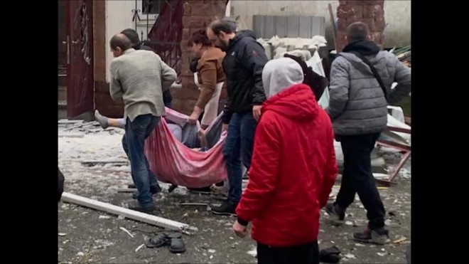 Ουκρανία: Νέες εκρήξεις με 3 νεκρούς 