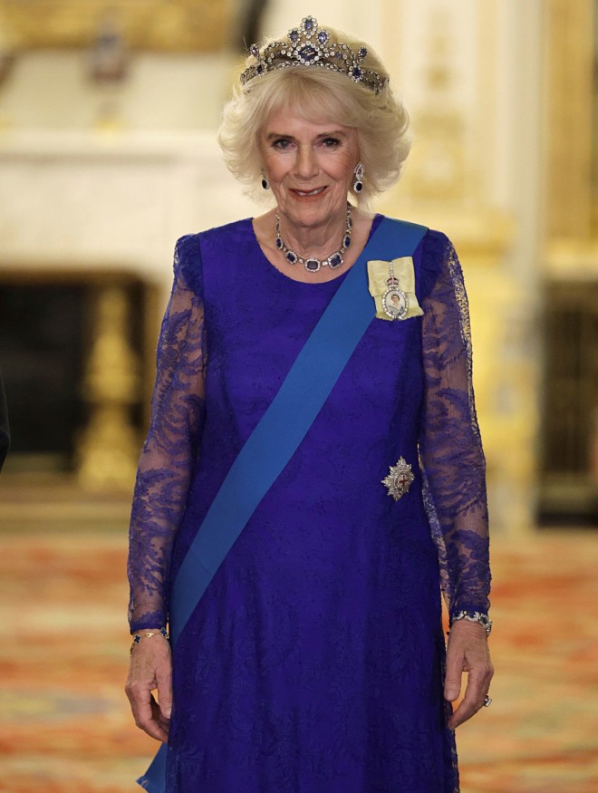 Τον περασμένο Νοέμβριο η βασίλισσα Camilla σε δείπνο στο παλάτι του Μπάκινγχαμ