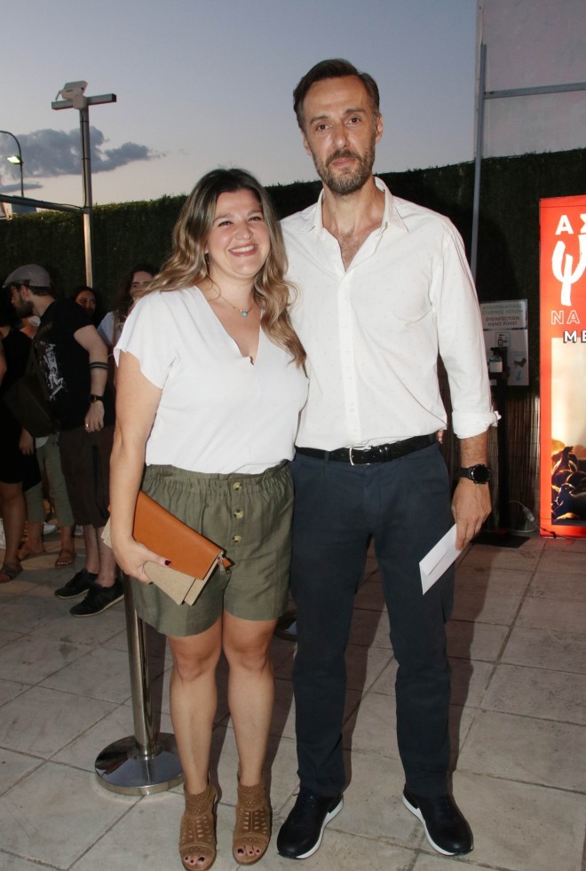 Ο Χρήστος Πλαΐνης με τη σύζυγό του, Σταυρίνα Ψιμοπούλου στην επίσημη πρεμιέρα του «Mamma Mia» - Φωτογραφίες ndp