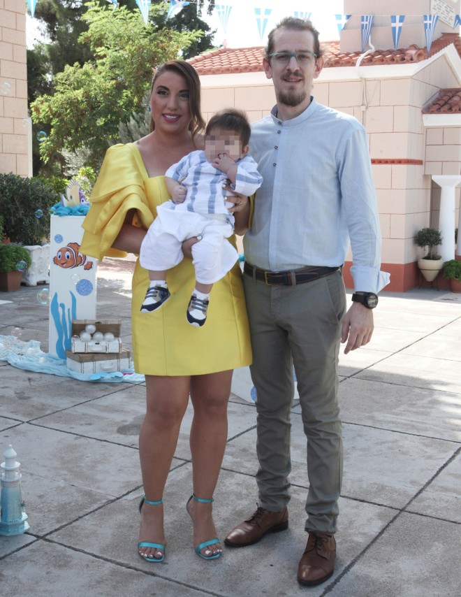 Η Μελίνα Μακρή κι ο Φράνκι Λουβάρης στη βάφτιση του γιου τους τον περασμένο Σεπτέμβριο 