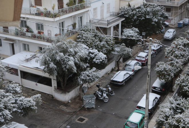 Χιονισμένες οι γειτονιές της Κυψέλης- φωτογραφία Eurokinissi
