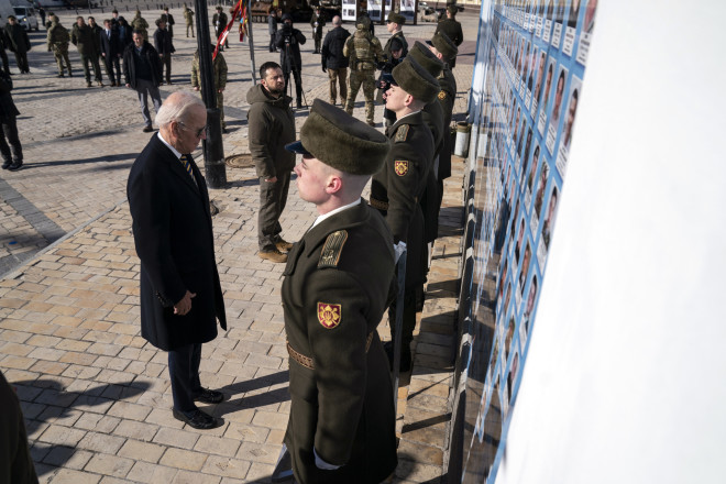 Aπρόσμενη επίσκεψη Μπάιντεν στο Κίεβο- AP Photo/ Evan Vucci