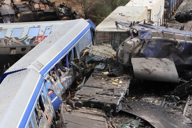 Έχουν ήδη ξεκινήσει έρευνες για τα αίτια της ανείπωτης σιδηροδρομικής τραγωδίας στα Τέμπη - Intimenews