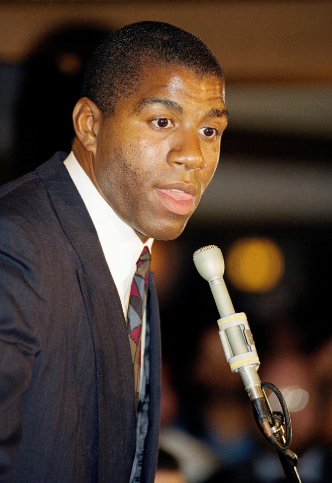 Τον Νοέμβριο του 1991 ο Μάτζικ Τζόνσον ανακοίνωσε το τέλος της μπασκετικής του καριέρας